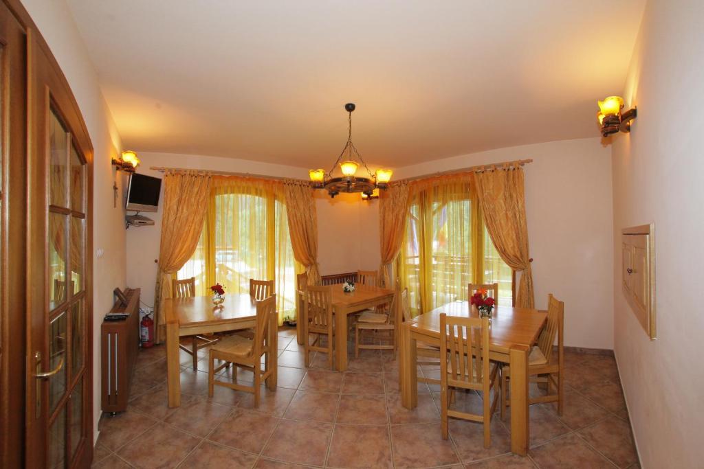 Casa Anca Boutique Hotel Timisu de Jos Luaran gambar